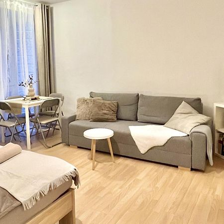 Apartment Simona - Old Town Братислава Экстерьер фото